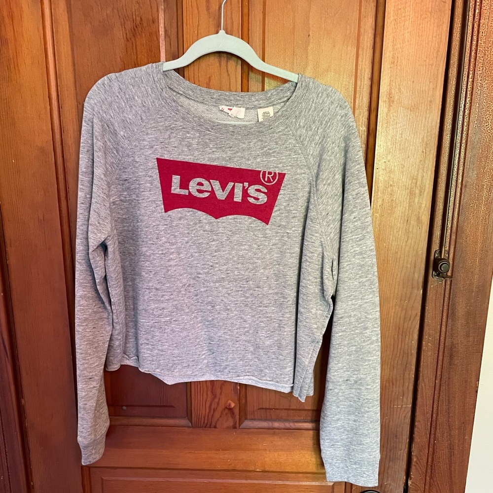 Levi’s Cropped Crewneck